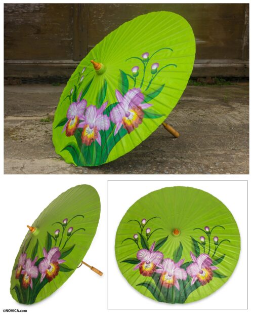 Handcrafted Saa Paper Parasol with Cattleya Orchids, 'Cattleya Orchids'